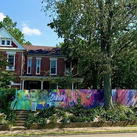 Apartamento Quiet, Gated Oasis Near Downtown Lexington Exterior foto